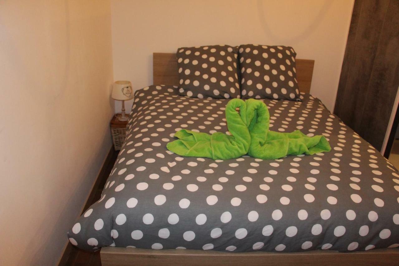 Ferme Du Pre Vert - Chambres D'Hotes B&B Nort-Leulinghem Exterior photo